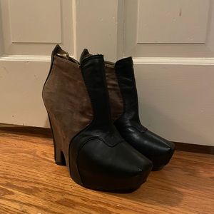 sam edelman “zoe” ankle boots, suede with black leather